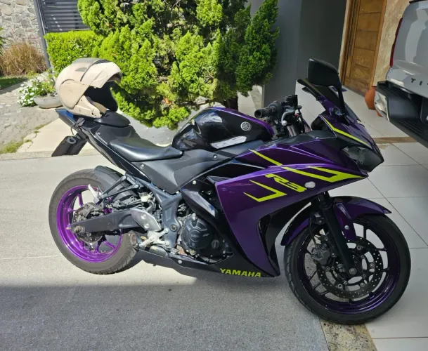 Yamaha R3