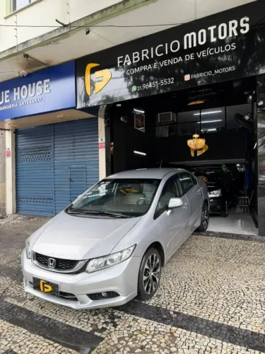 Honda Civic Sedan LXR 2.0 Flexone 16V Aut. 4P 2016