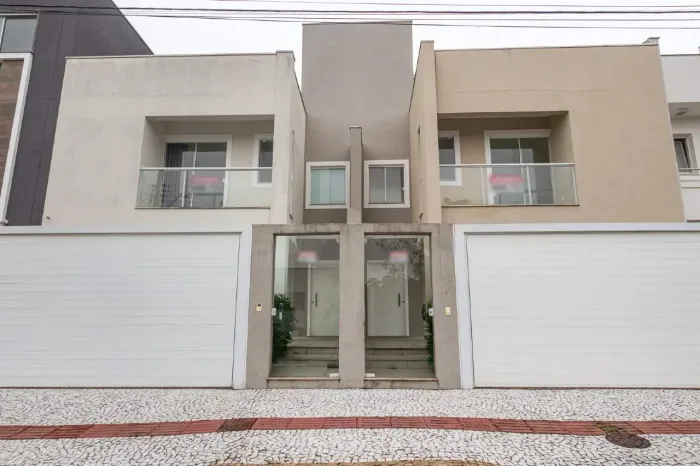 Casa à venda em Balneário Camboriú na Praia dos Amores