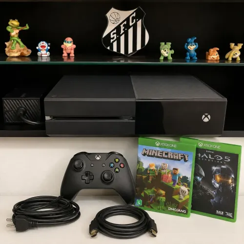 Xbox One Fat 500 GB - Único Dono - Funcionando Perfeitamente