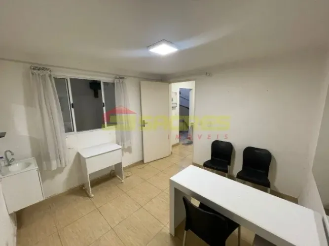 Aluguel - Sala comercial 30m² na Vila Paiva - R$ 1.000,00