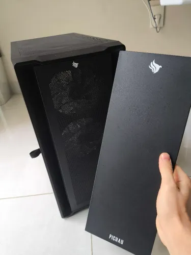 Gabinete gamer Pichau hx550b + Fans risemode