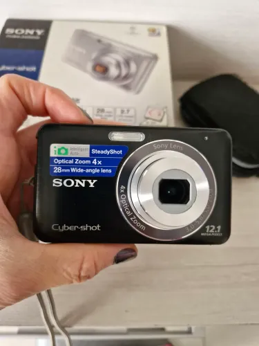 Camera digital Sony 12.1 megapixels