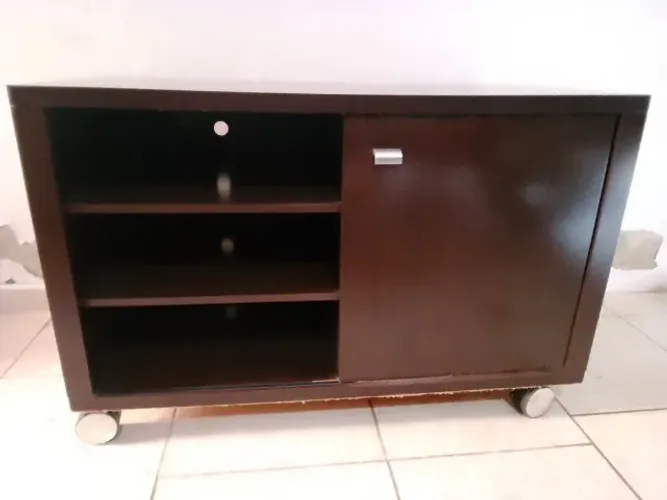 Sala personalizada com rack