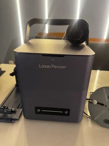 Eixo rotativo e plataforma para fiber laser
