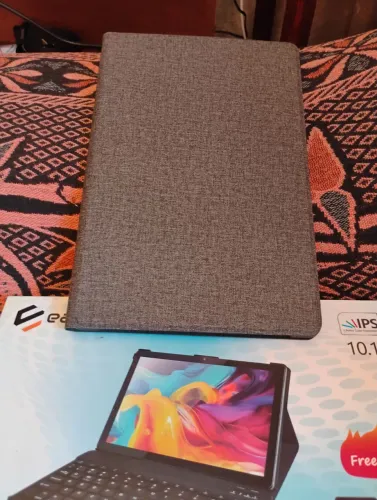 Vendo tablet 10 polegadas