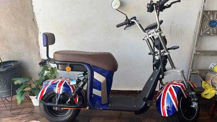 Valor baixo scooter pra vender logo
