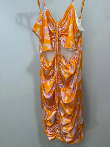Lança Perfume- vestido tubinho laranja