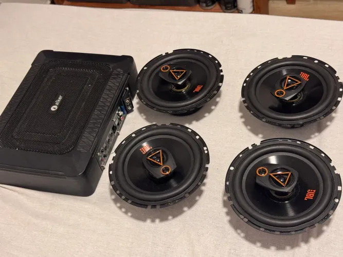 Kit Som JBL Multisystem + Sub Slim