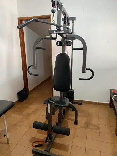 Vendo equipamentos de academia