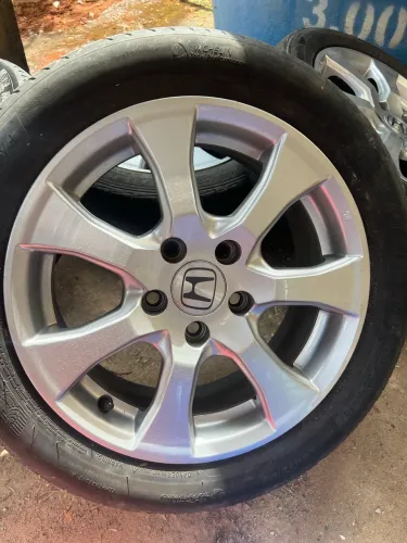Rodas aro 16 civic com pneus