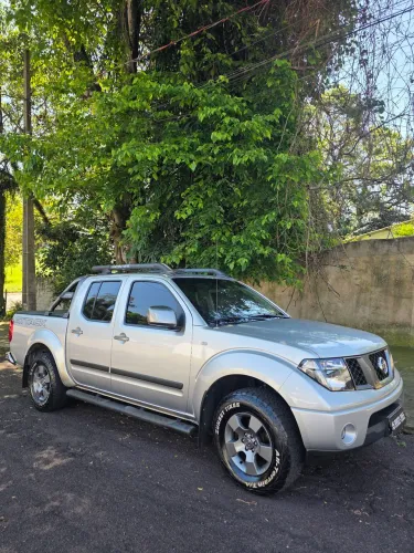 Nissan Frontier SE Attack CD 4X4 2.5 TB Diesel 2013