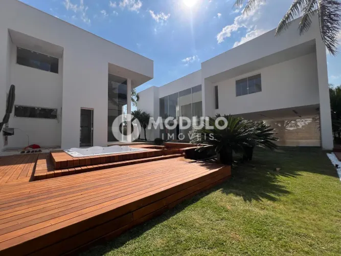 CASA DE CONDOMÍNIO à venda, 3 quartos, 3 suítes, 5 vagas, NOVA UBERLANDIA - Uberlândia/MG