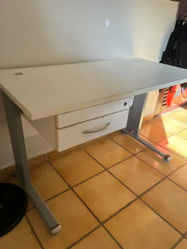 MESA DE ESCRITÓRIO 
