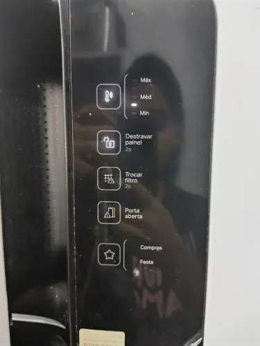 Geladeira Frost Free Consul - 1 ano de uso 