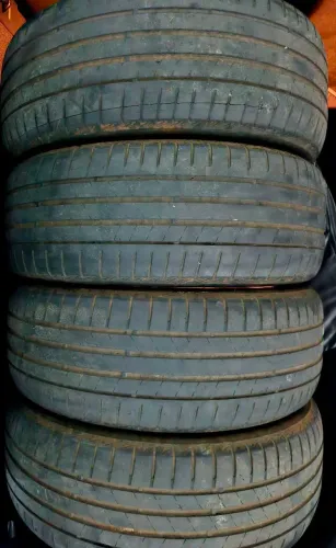 4 pneus Bridgestone Turanza 205/55/17 