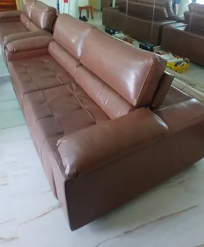Sofá-Cama Retrátil e Reclinável Couríssimo 2,50m Marrom Excelente Estado