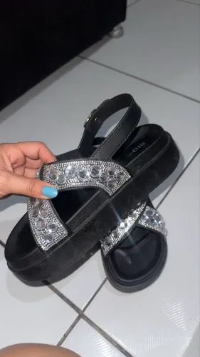 Sandália pra vender