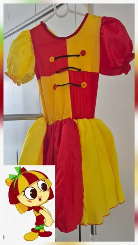 Fantasia Emilia do Sítio do pica pau amarelo, acompanha Peruca + vestido.