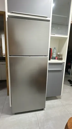 Geladeira USADA POR 12 MESES Samsung RT42 415L Inox Bivolt -Com Nota Fiscal