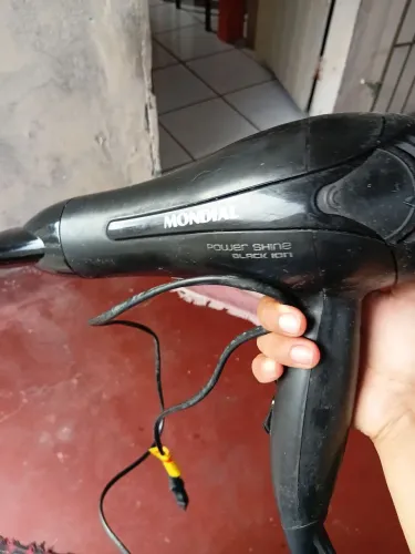 Secador Mondial 110v