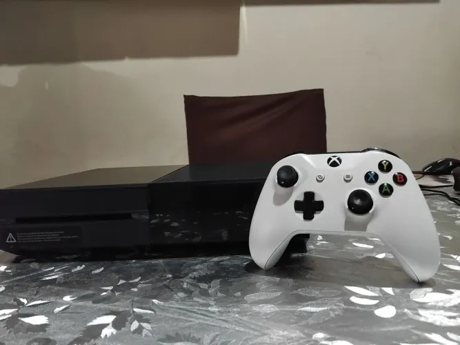 Xbox One Fat com Controle