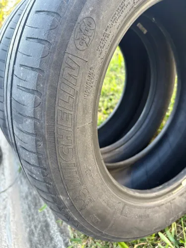 Pneu Michelin 195/60/15