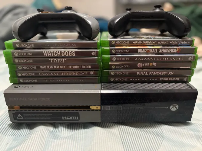 Xbox One Edição Limitada COD Advanced Warfare 1TB + 2 Controles Originais + 12 Jogos 