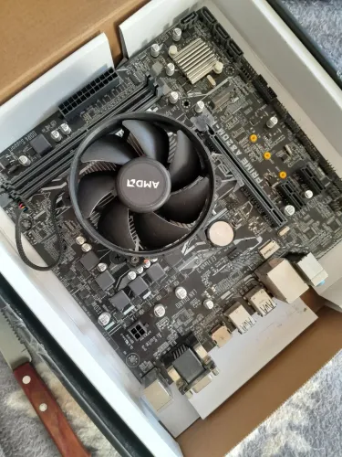 Ryzen 3 3200g e a320m k br
