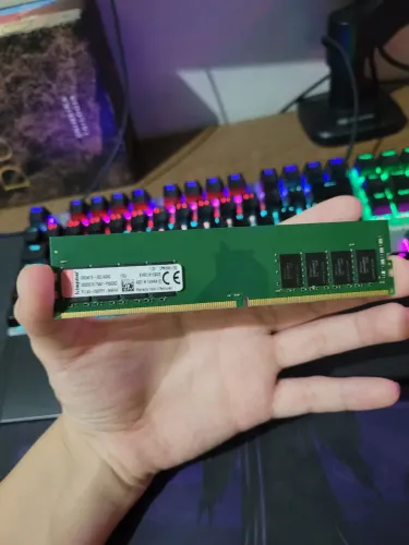 16GB DDR4 Desktop (2x 8GB) - Kingston + ADATA