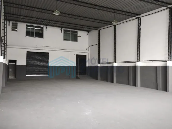 Galpão - Ramos - 500 m2 - Cód. 1758