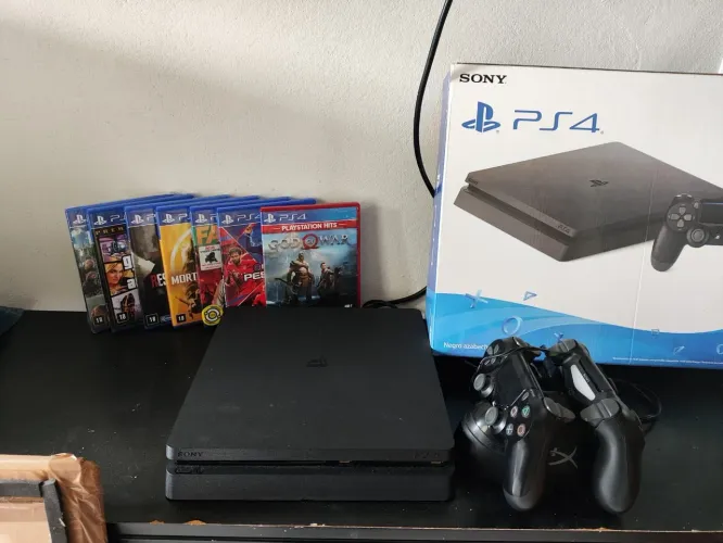 PS4 na caixa