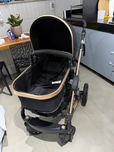 Carrinho de bebê estilo europeu