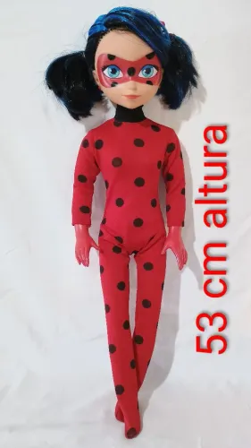 Lady burg boneca semi nova 53 cm de altura 