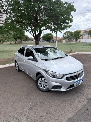 Chevrolet Onix Hatch LT 1.0 8V Flex Mec. 4P 2019