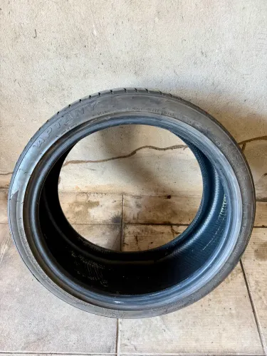 Pneus Aro 19 - 255/35/R19