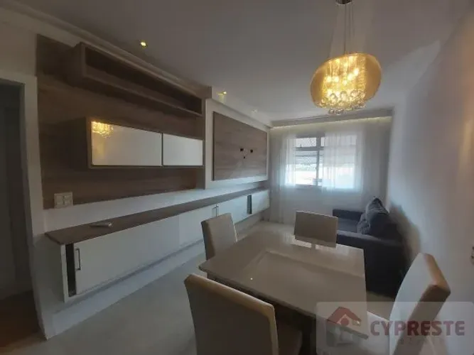 Apartamento com 2 Quartos para aluguel, 70m²