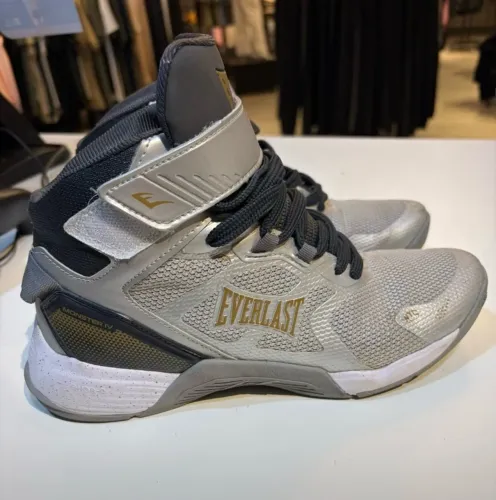 vendo tênis Everlast N38