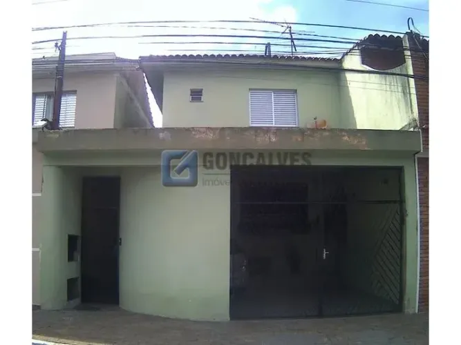 Sobrado à venda em Santa Terezinha, São Bernardo do Campo  2 quartos, 2 vagas