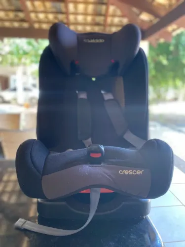 Cadeira infantil para automóvel 