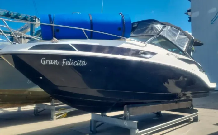 Lancha Focker 275 ano 2018 Black Edition