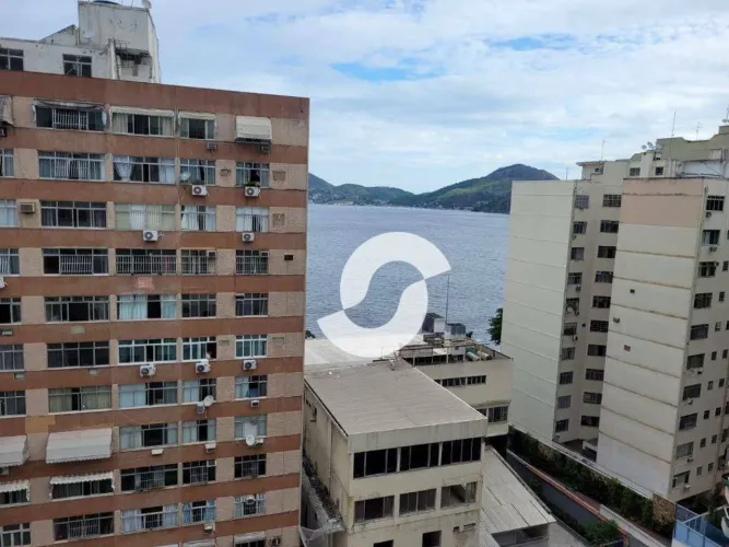 Apartamento com 2 dormitórios à venda, 62 m² por R$ 490.000,00 - Icaraí - Niterói/RJ