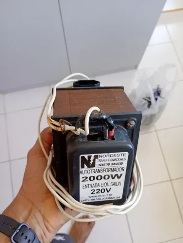Autotransformador 2000W 127V