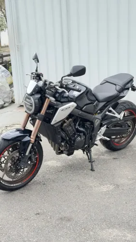 Honda CB 650r 2021