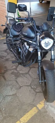 Moto kawasaki