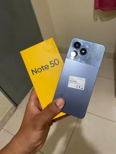 Realme note 50