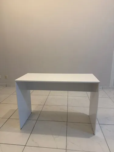 Mesa escrivaninha