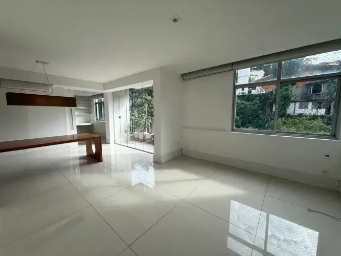 Exclusividade e conforto no Cosme Velho  Condomínio Solar das  Águas Férreas  - 133m2