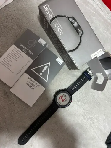 GARMIN FORERUNNER 245 MUSIC