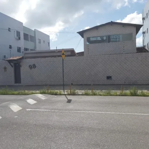 Casa para Venda em João Pessoa / PB no bairro Cristo Redentor